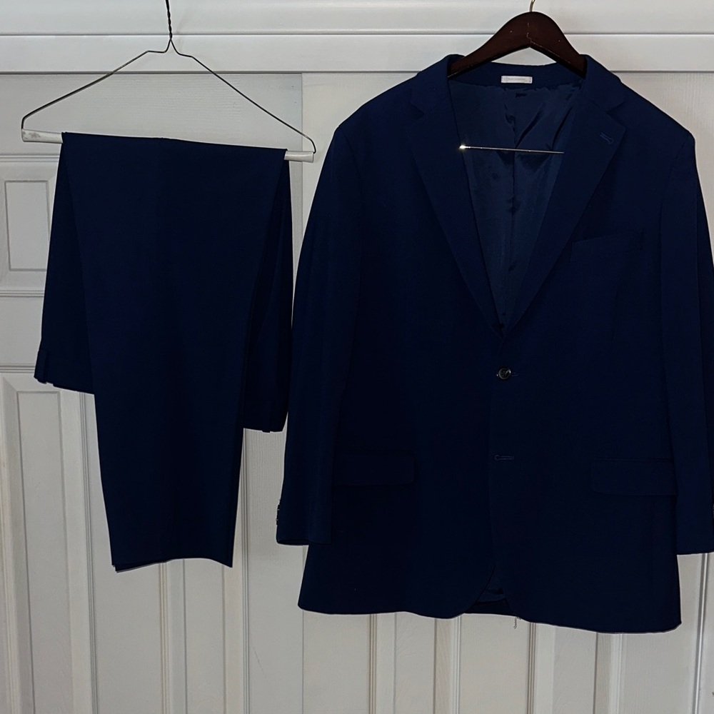 Classic Navy Men's Suit